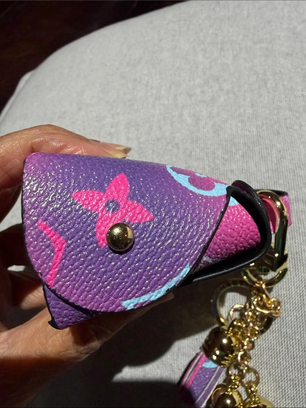 Louis Vuitton Pink & Purple Monogram Mini Clutch Keychain - Picture 4 of 6